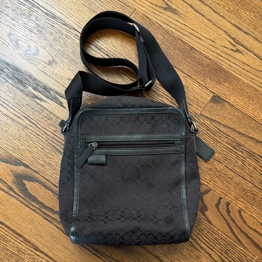 Coach Black Men's Unisex Small Crossbody Messenger Utility Bag
